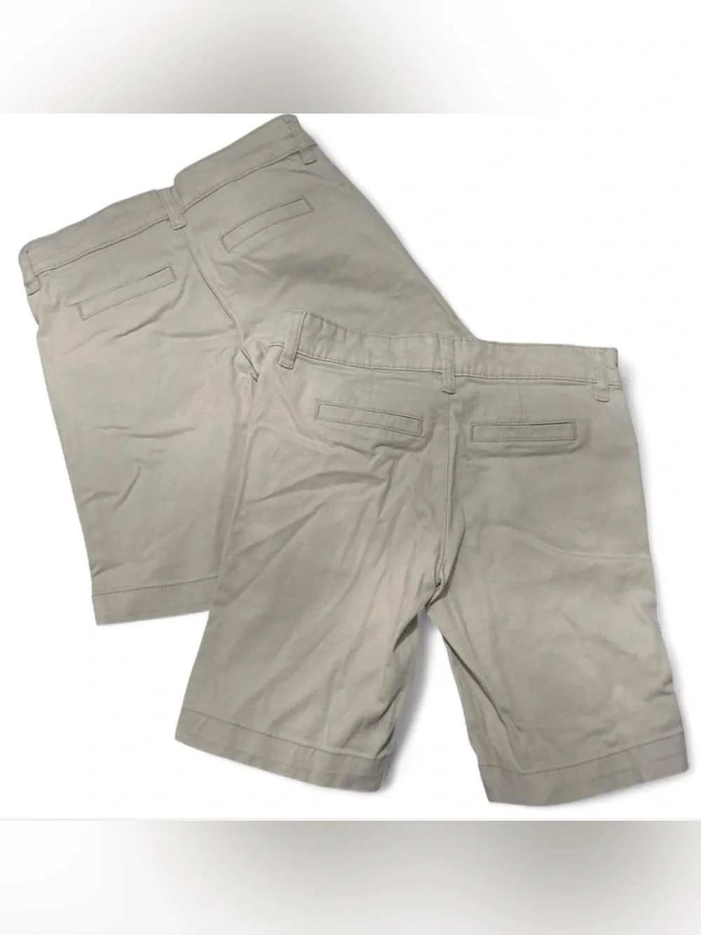 Two Old Navy Boys Bermuda Khaki Shorts Size 7 – Uniform School Shorts